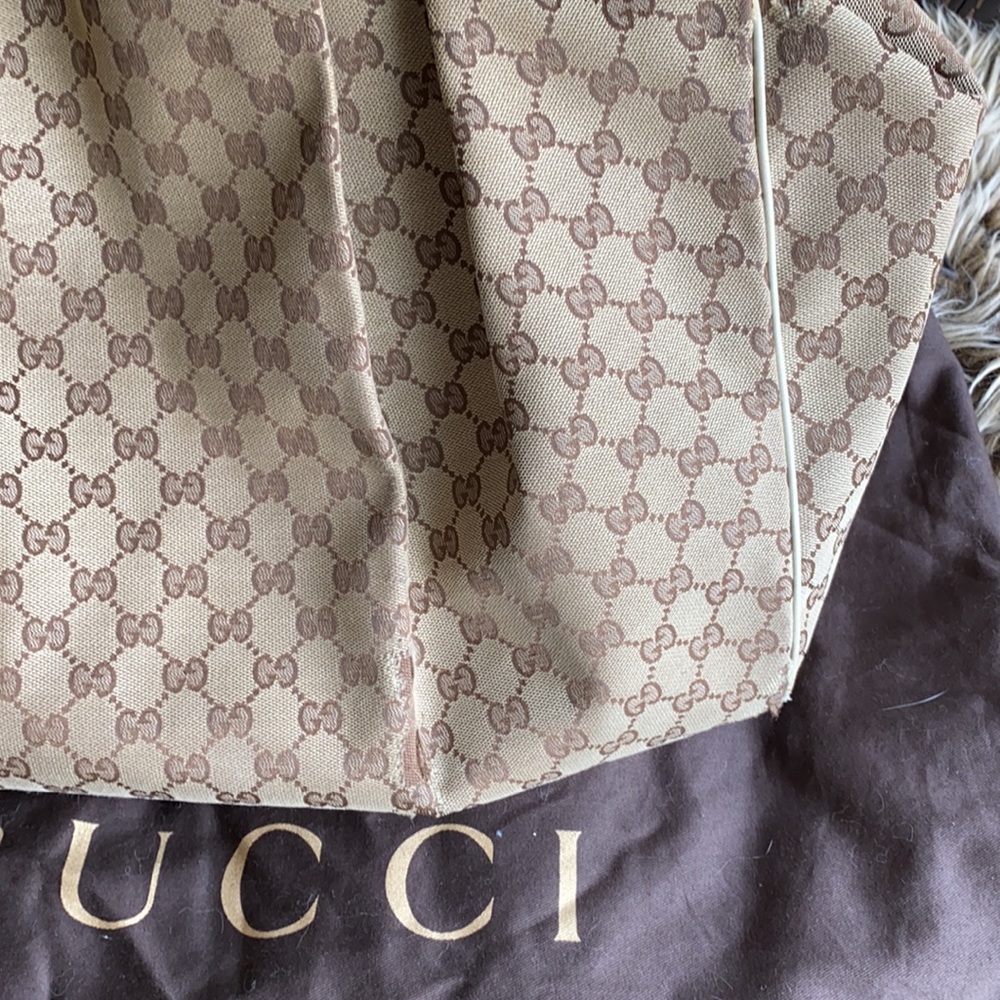 Large Gucci Sukey Additional Pics - image 3